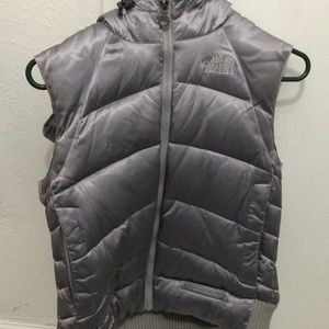 The North Face vest with hood - S